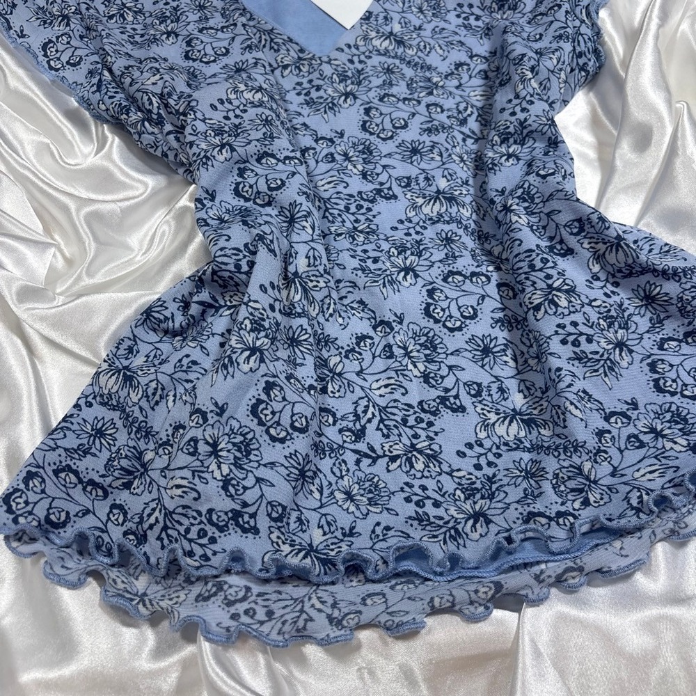 y2k floral Mesh Top Blue New Lettuce Trim V-Neck Flutter Sleeve Old Navy - Picture 3 of 4
